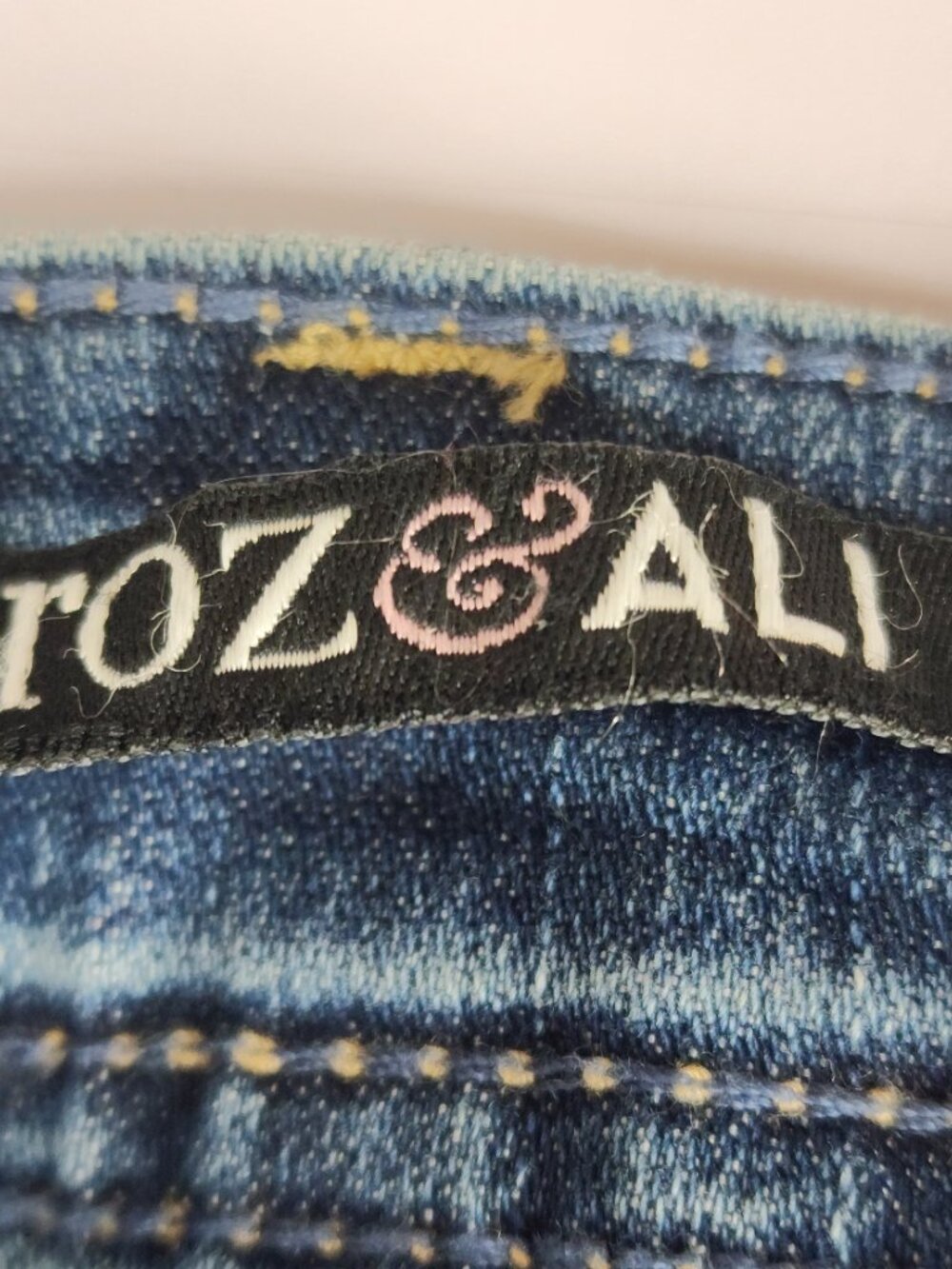 Plus Size 20 Skinny Jeans Roz Ali Stretch Denim Mid Rise Ankle NWT Dressbarn - Picture 4 of 16